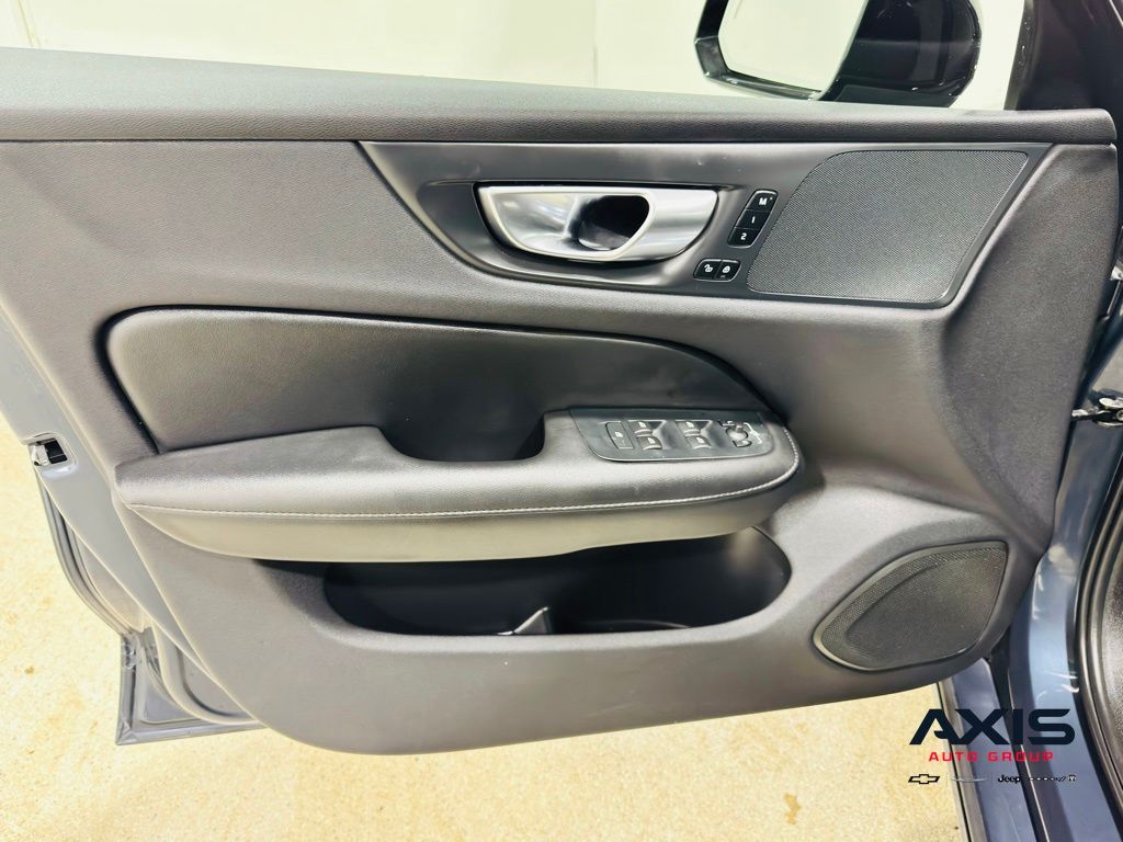2025 Volvo S60 21