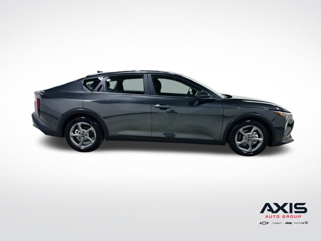 Used 2025 Kia K4 LXS Sedan