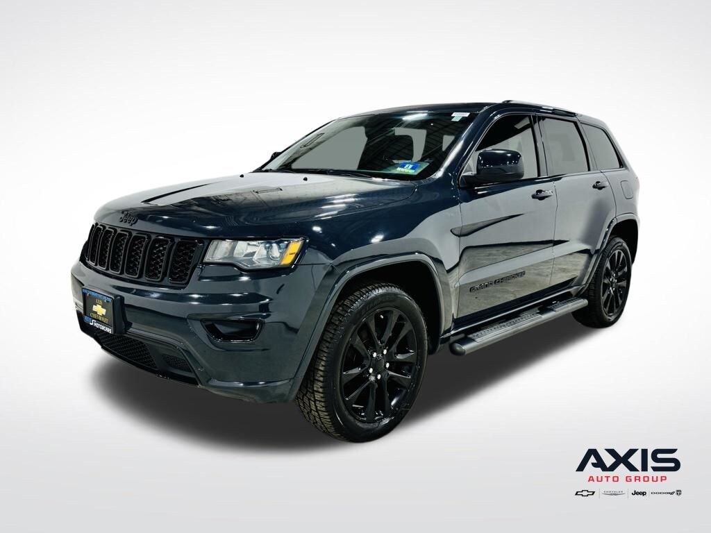 Used 2018 Jeep Grand Cherokee Altitude SUV