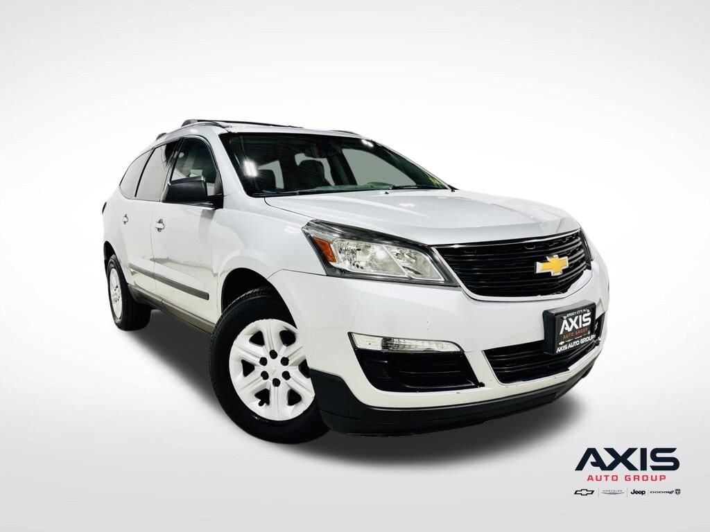 Used 2015 Chevrolet Traverse LS SUV