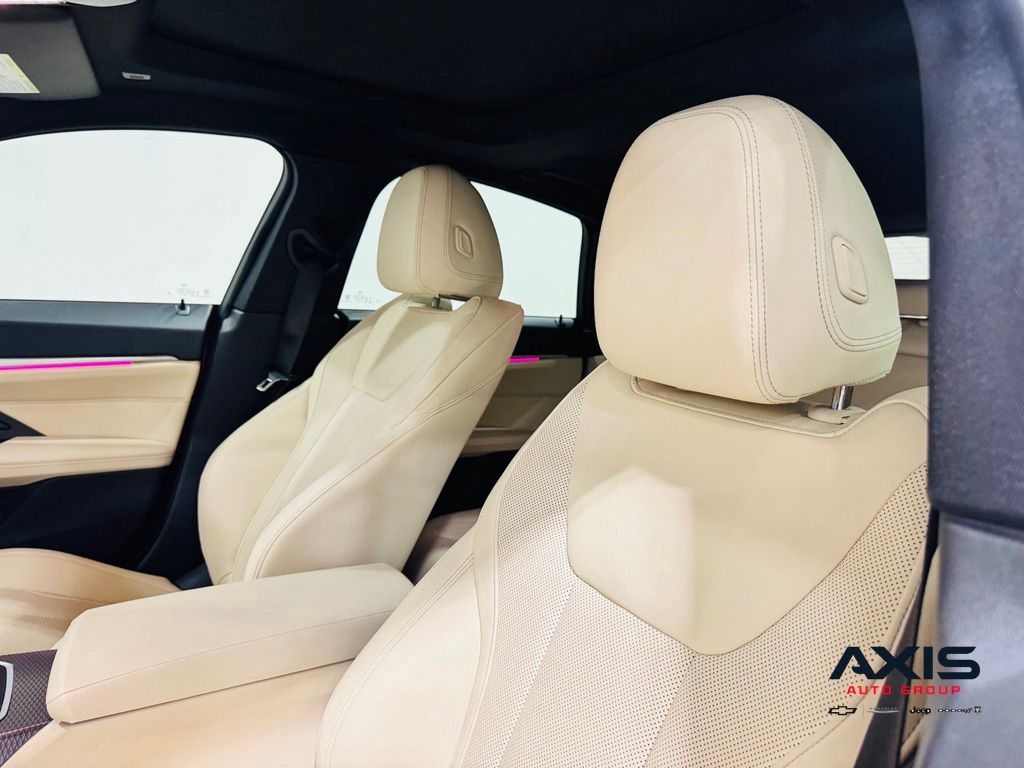 2025 BMW 4 Series 23