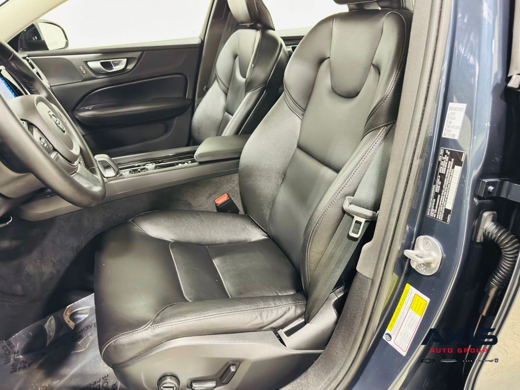 2025 Volvo S60 20