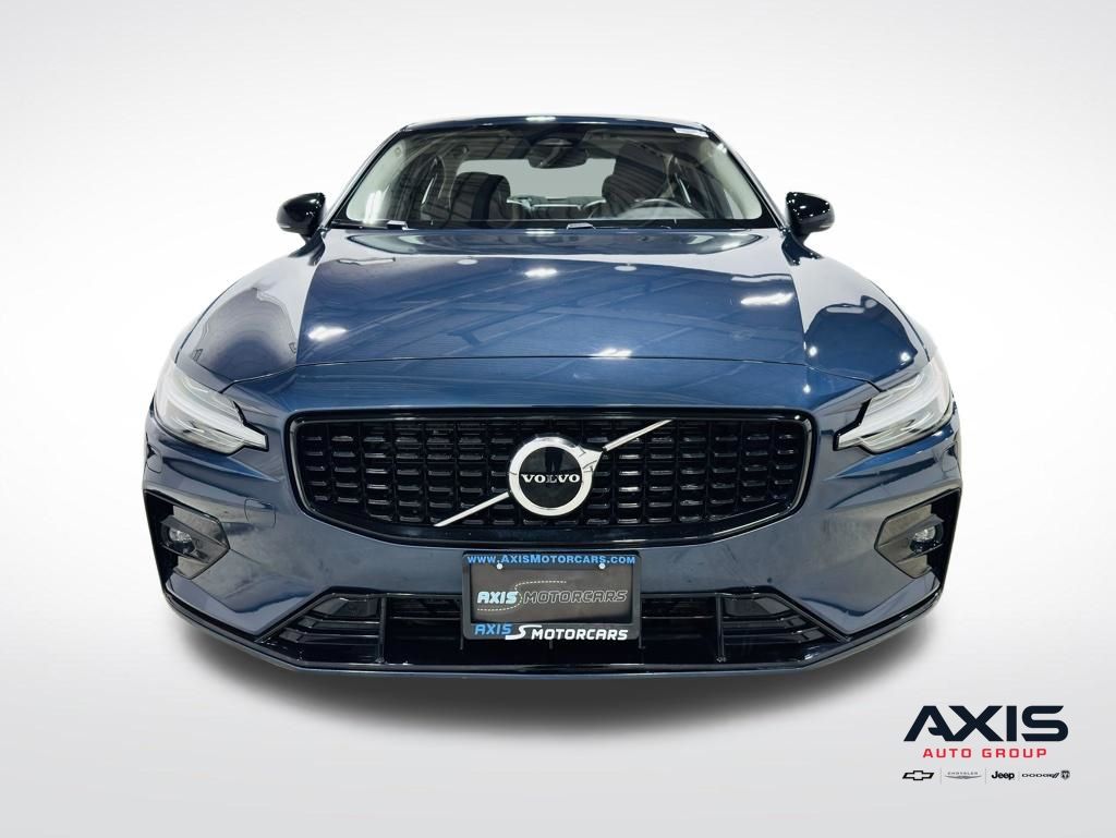 2025 Volvo S60 6