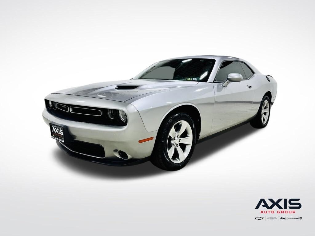 Used 2016 Dodge Challenger SXT Coupe