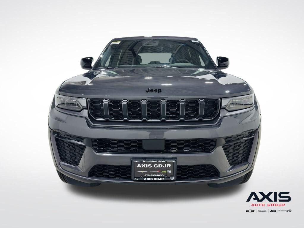 2026 Jeep Grand Cherokee Laredo - Photo 3