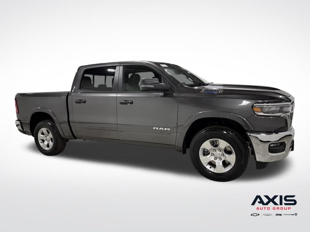 New 2025 Ram 1500 BIG HORN CREW CAB 4X4 5'7 BOX Pickup
