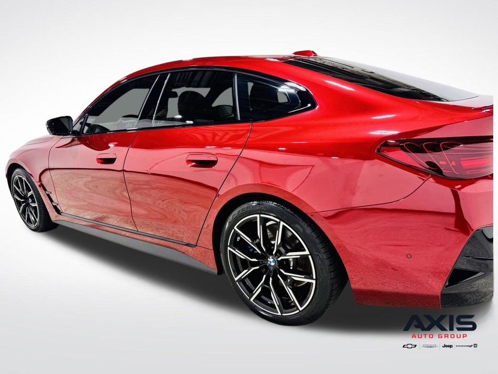 2025 BMW 4 Series 12