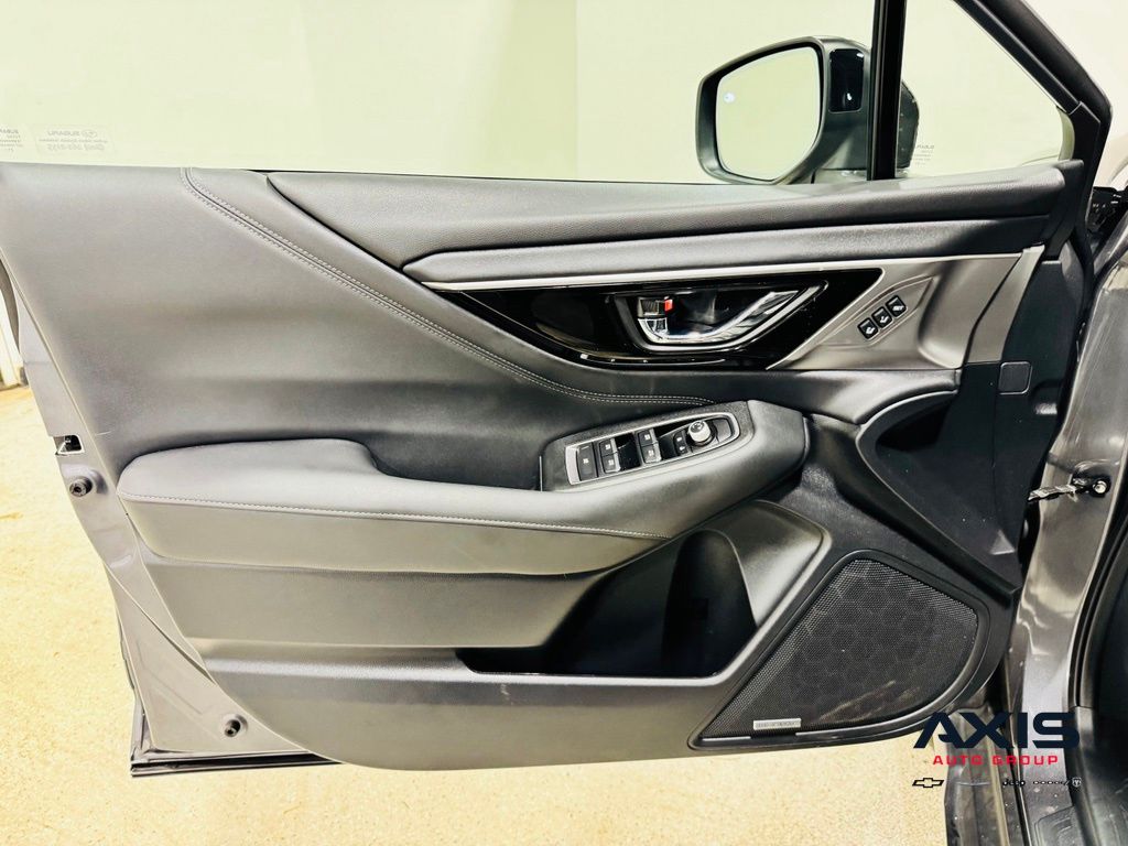 2022 Subaru Outback Limited - Photo 23