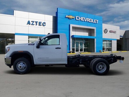 2022 GMC Sierra 3500 HD Chassis Cab Pro Truck