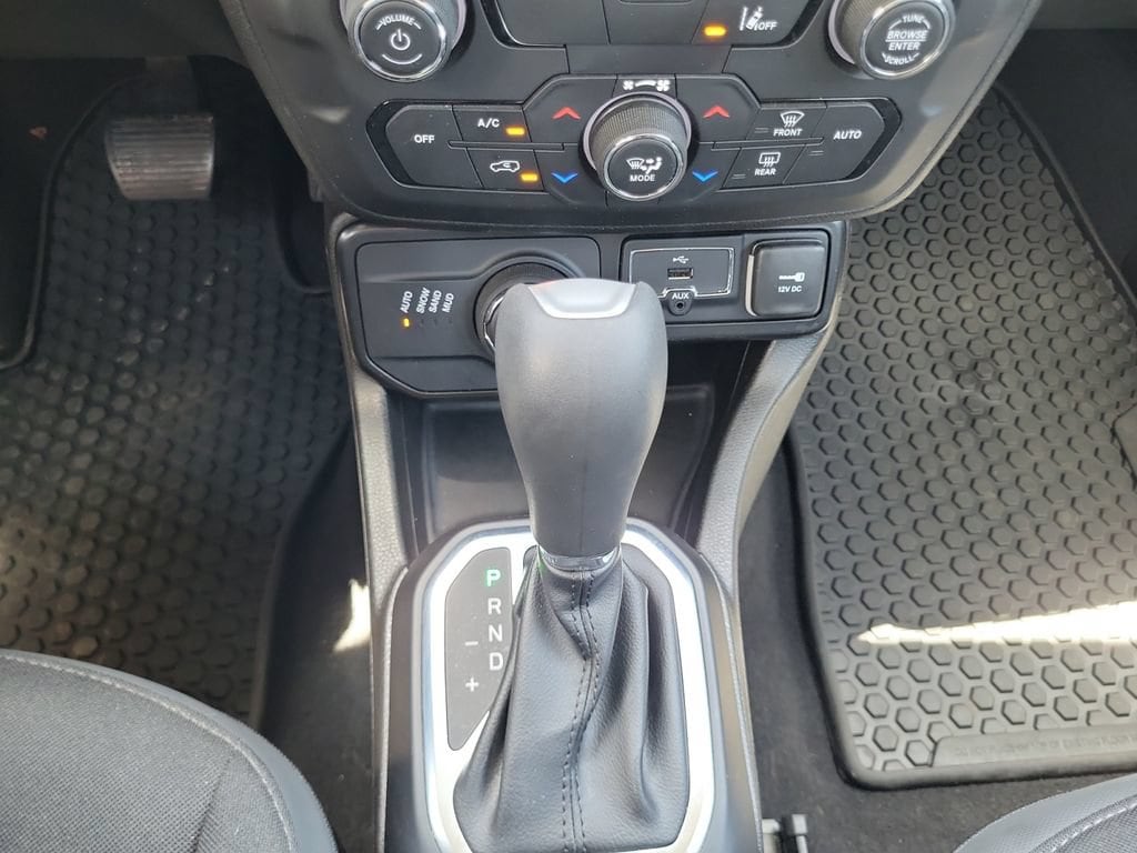 Photo 18