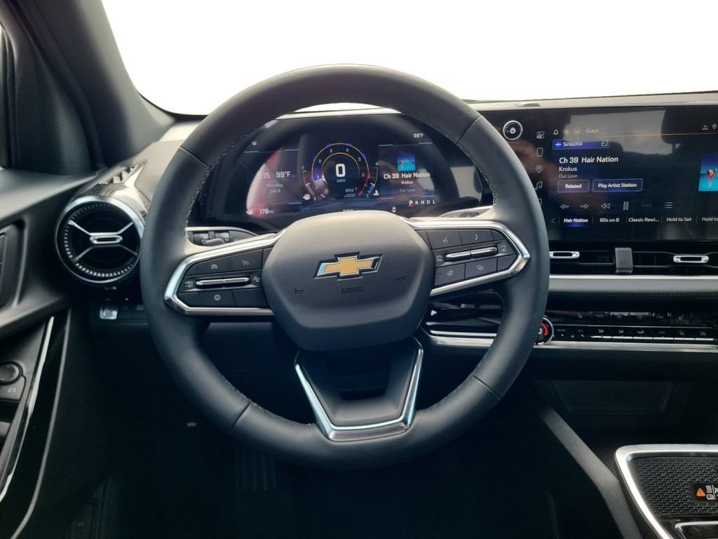 2026 Chevrolet Equinox LT - Photo 13