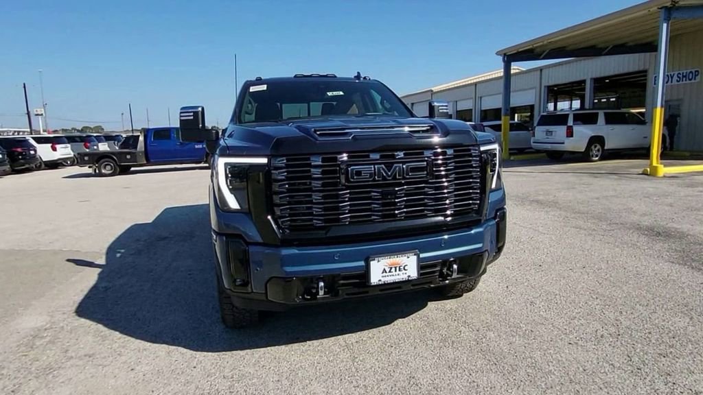 2025 Gmc Sierra 2500 HD Denali Ultimate photo 2