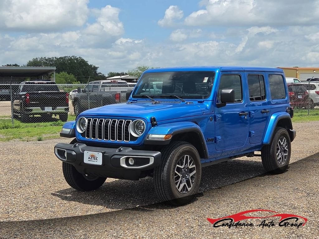 2025 Jeep Wrangler Sahara's photo