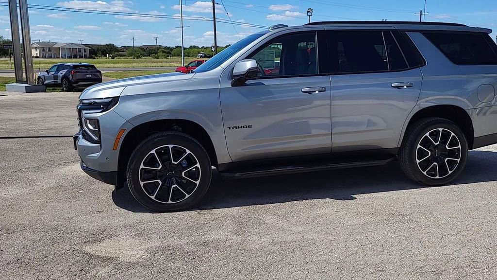 2026 Chevrolet Tahoe RST photo 2