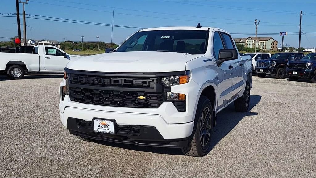New 2026 Chevrolet Silverado 1500 Custom Truck