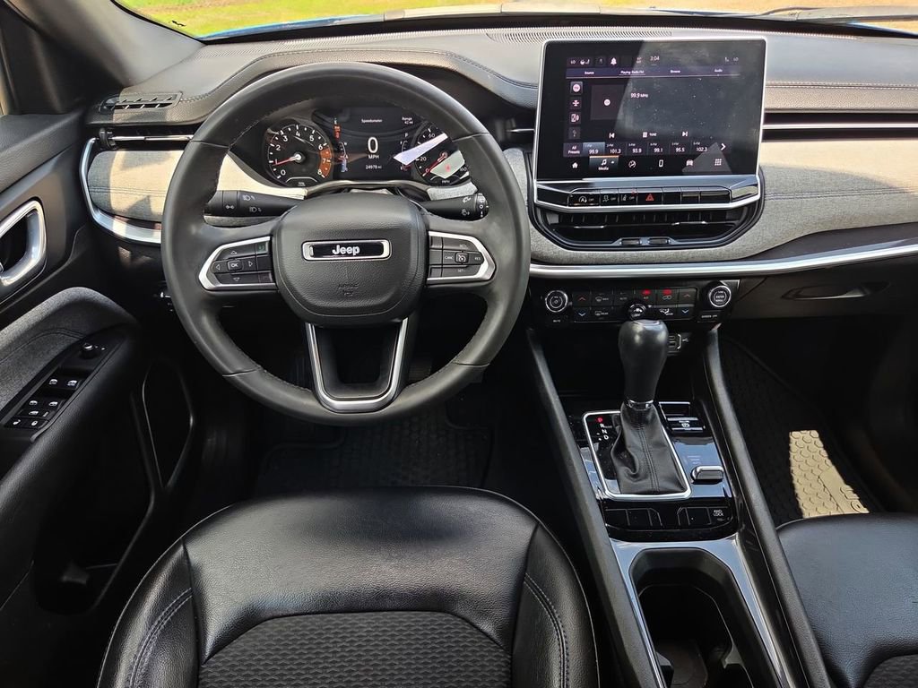 2023 Jeep Compass Latitude - Photo 11