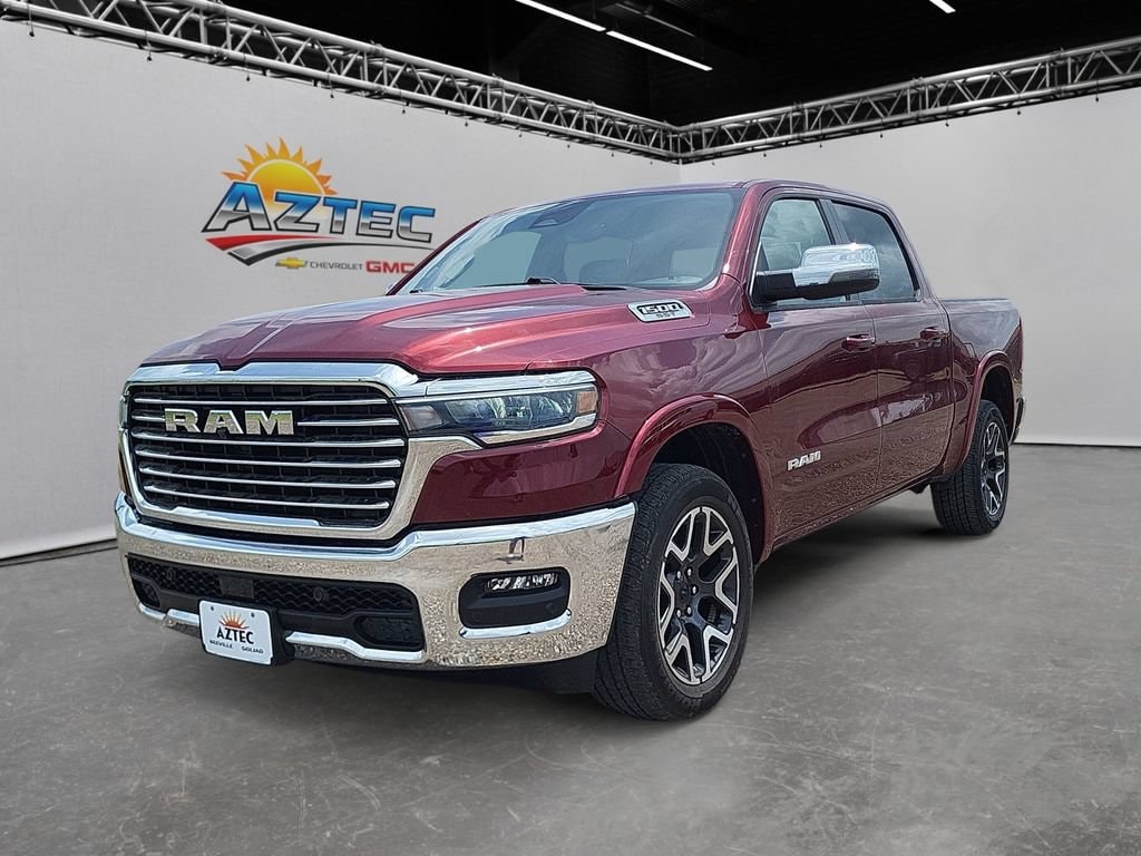 2025 Ram 1500 Truck Crew Cab 