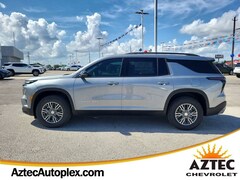 2025 Chevrolet Traverse LT SUV