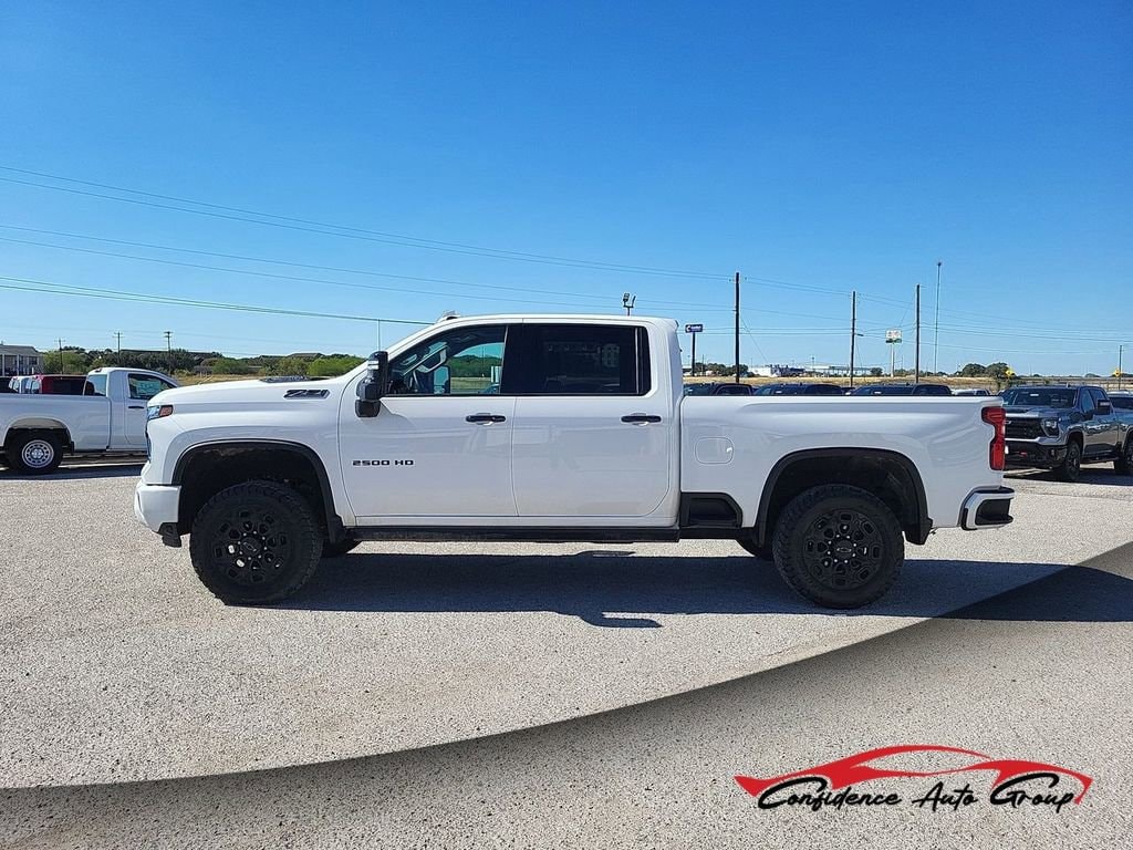 2024 Chevrolet Silverado 2500HD LTZ's photo