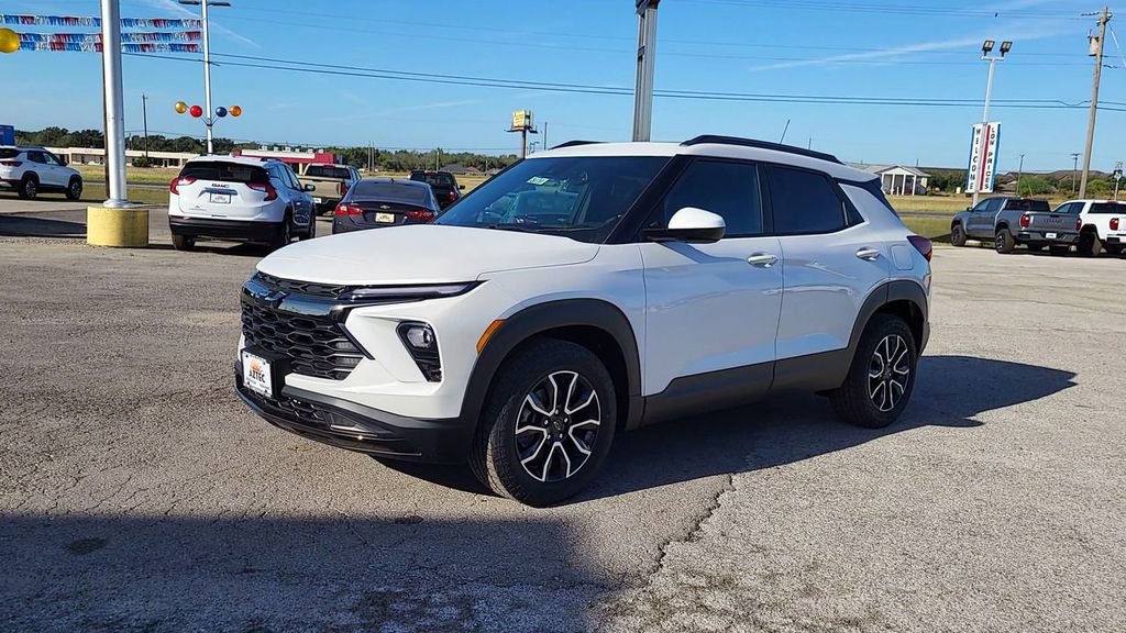 2025 Chevrolet Trailblazer ACTIV photo 3