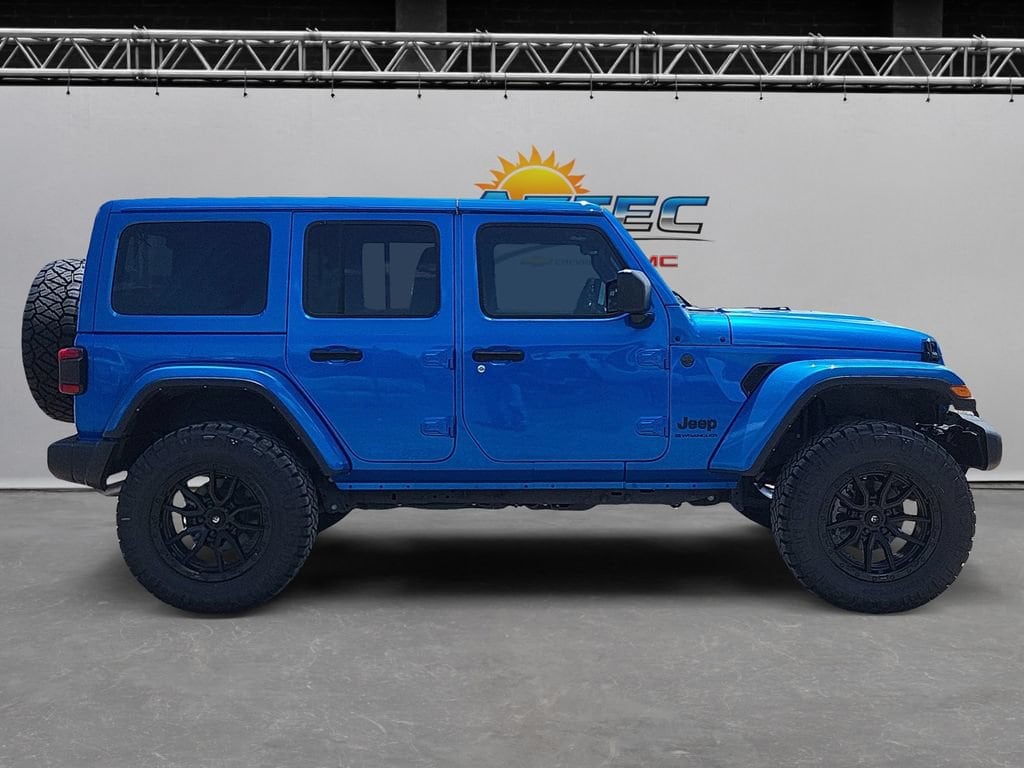 Used 2025 Jeep Wrangler Sahara SUV
