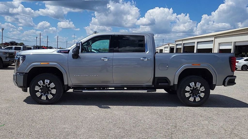 2025 Gmc Sierra 2500 HD Denali photo 3