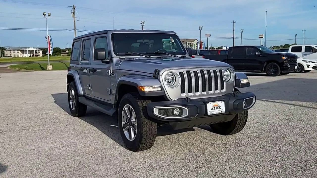 Used 2020 Jeep Wrangler Unlimited Sahara with VIN 1C4HJXEN9LW197961 for sale in Beeville, TX