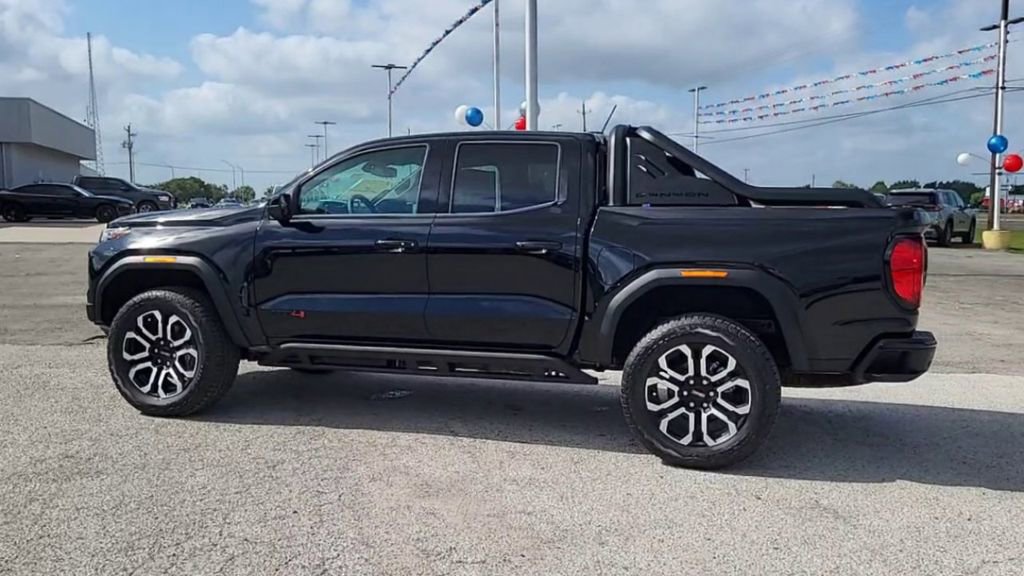 2025 Gmc Canyon AT4 photo 4