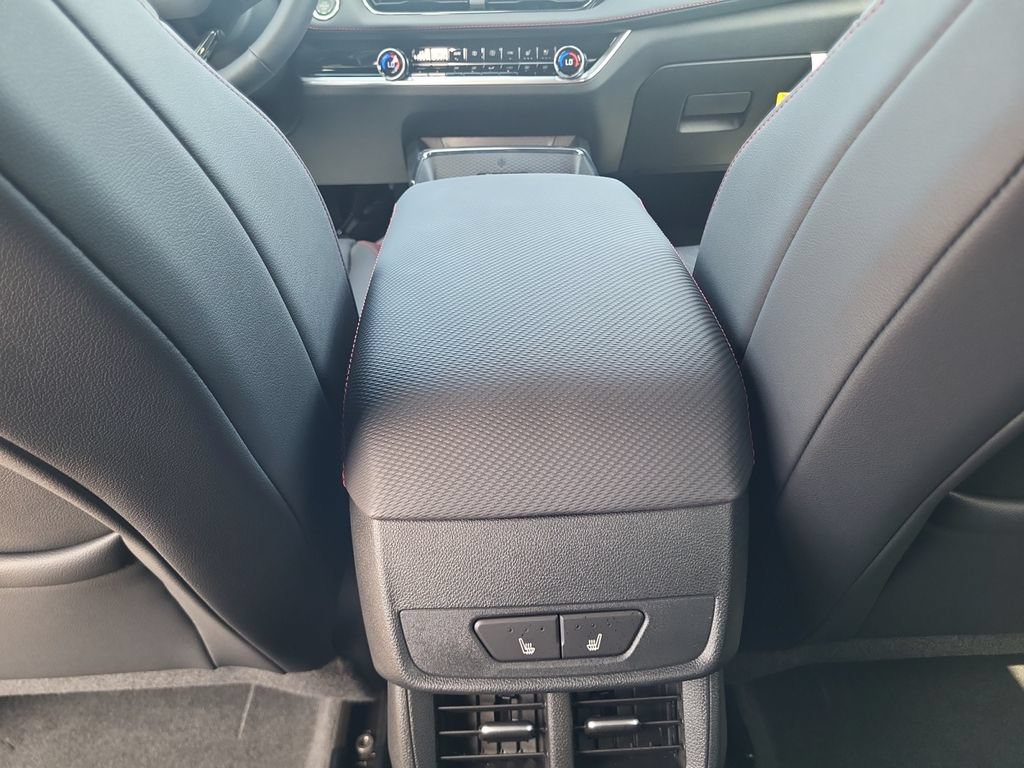 2027 Chevrolet Equinox RS - Photo 21