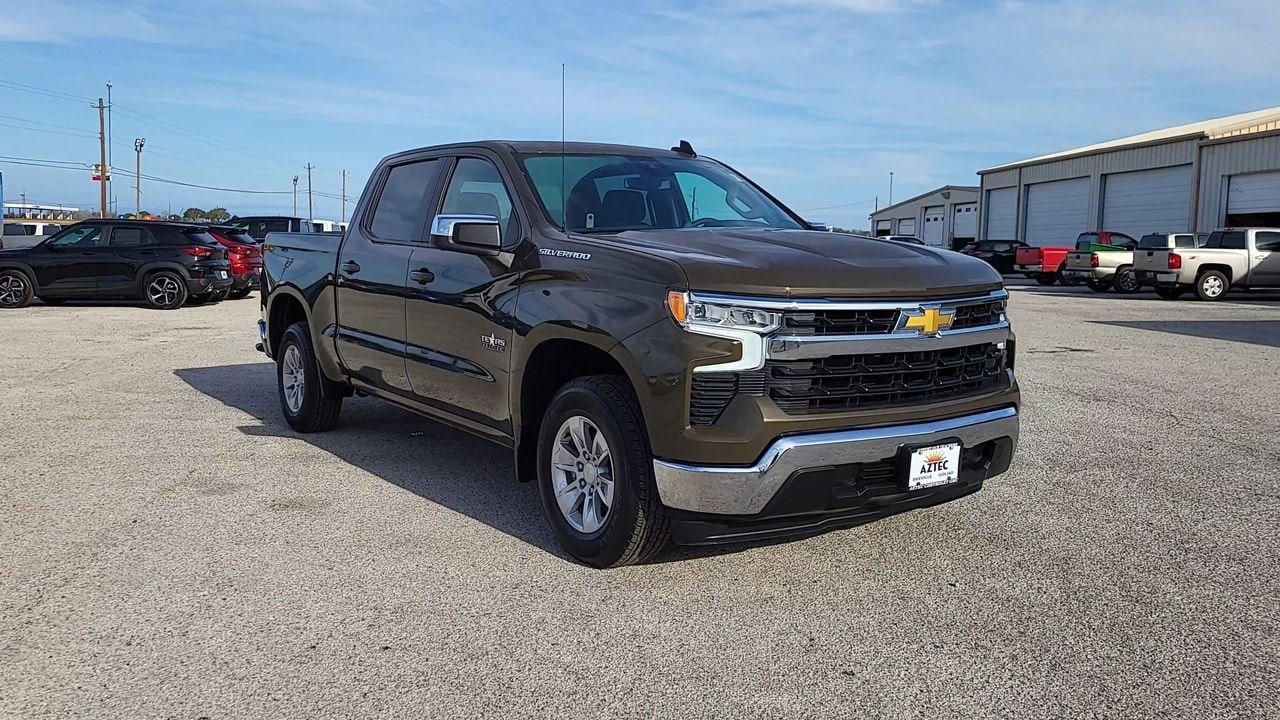 Used 2023 Chevrolet Silverado 1500 LT with VIN 3GCPACED5PG318615 for sale in Beeville, TX