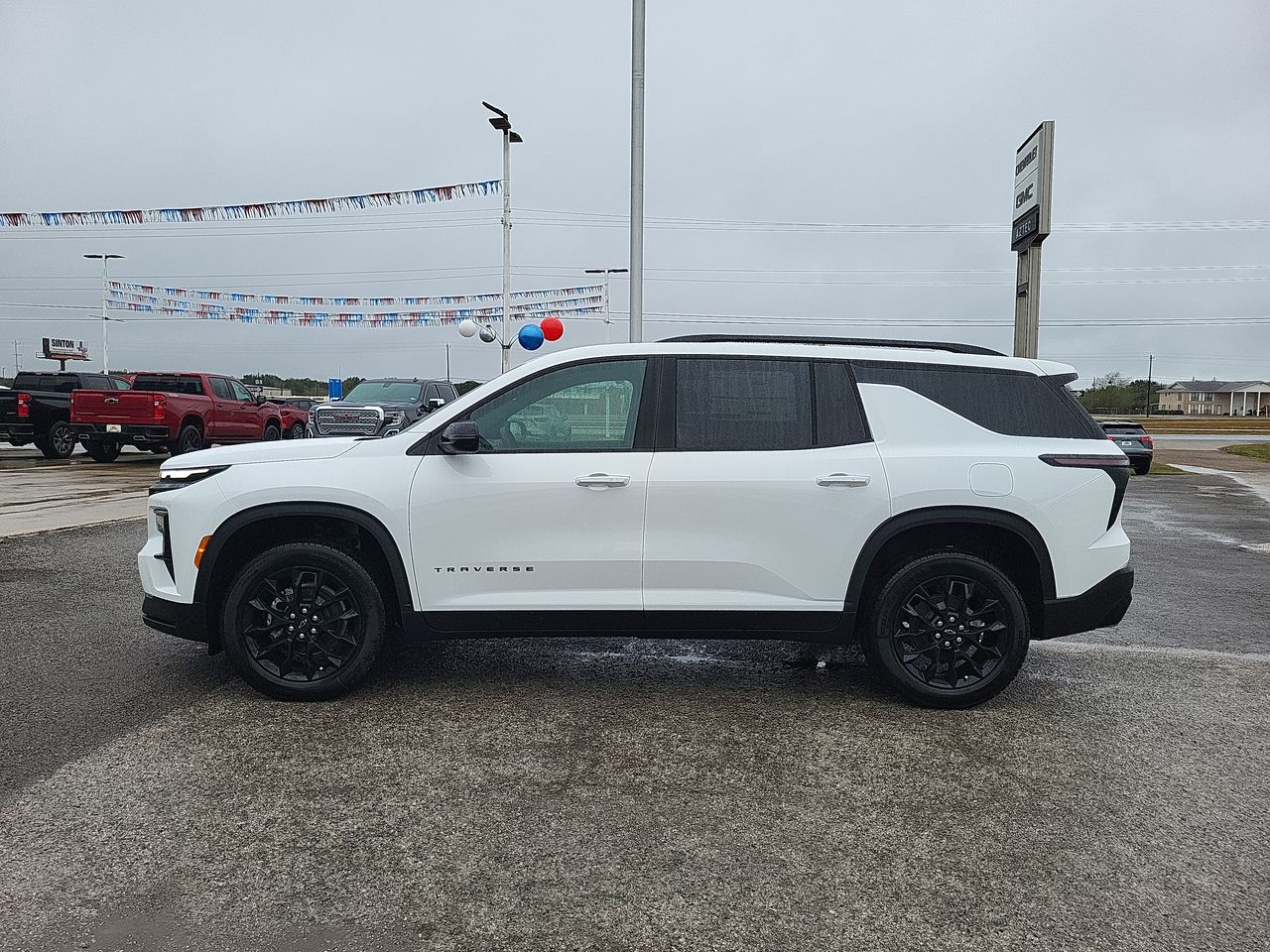 2026 Chevrolet Traverse LT's photo