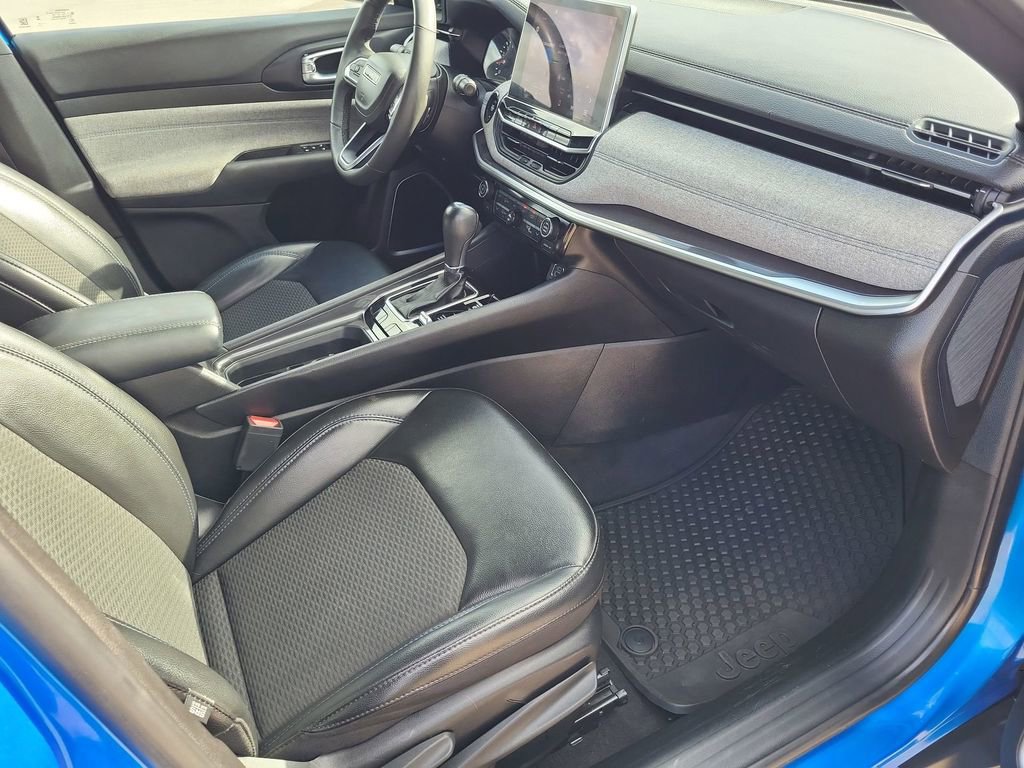 2023 Jeep Compass Latitude - Photo 24