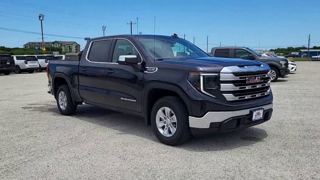 2023 Gmc Sierra 1500 SLE photo 2
