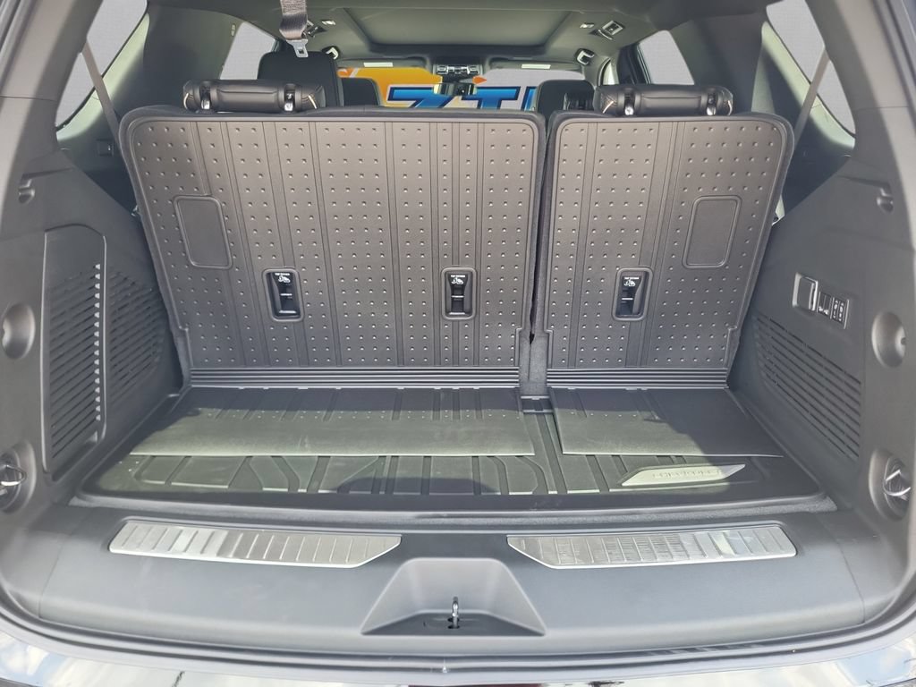 2026 Chevrolet Tahoe Premier - Photo 23