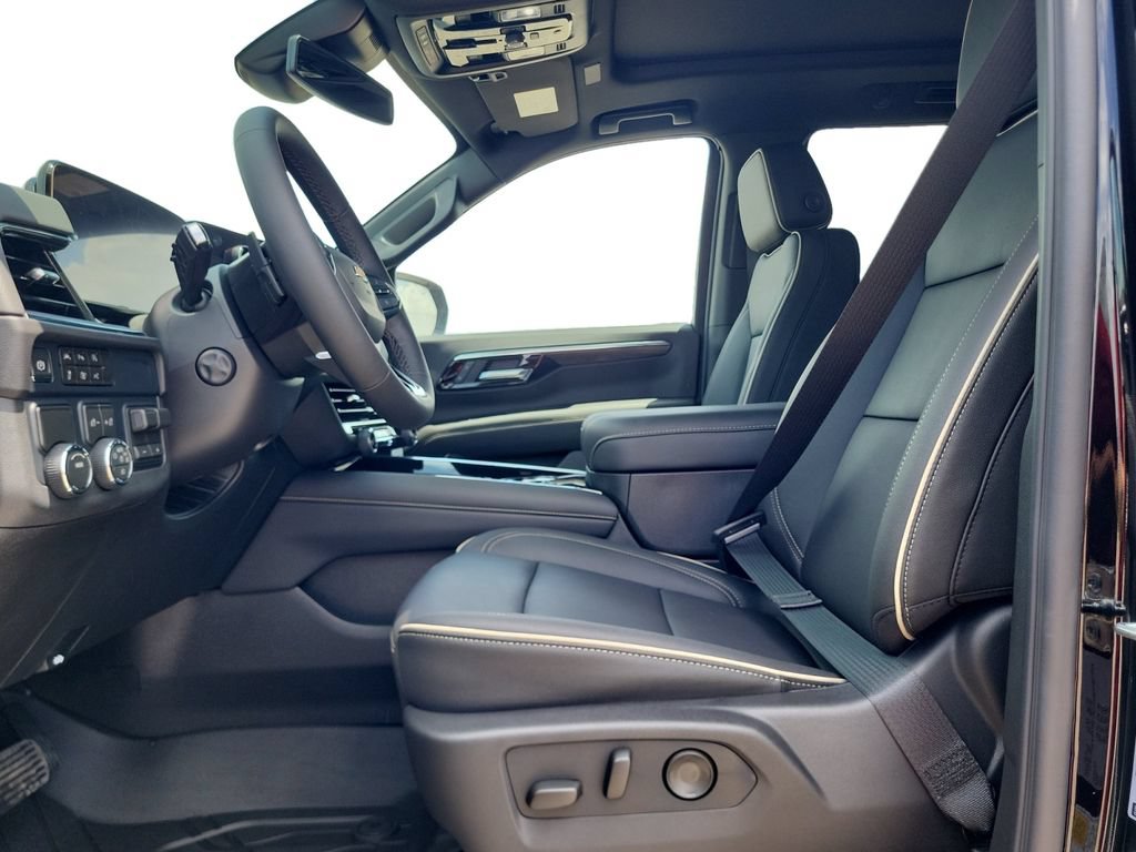 2026 Chevrolet Tahoe Premier - Photo 11