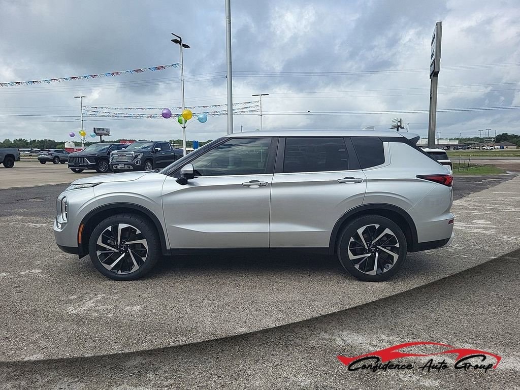 2024 Mitsubishi Outlander