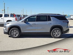 2026 Chevrolet Traverse LT SUV