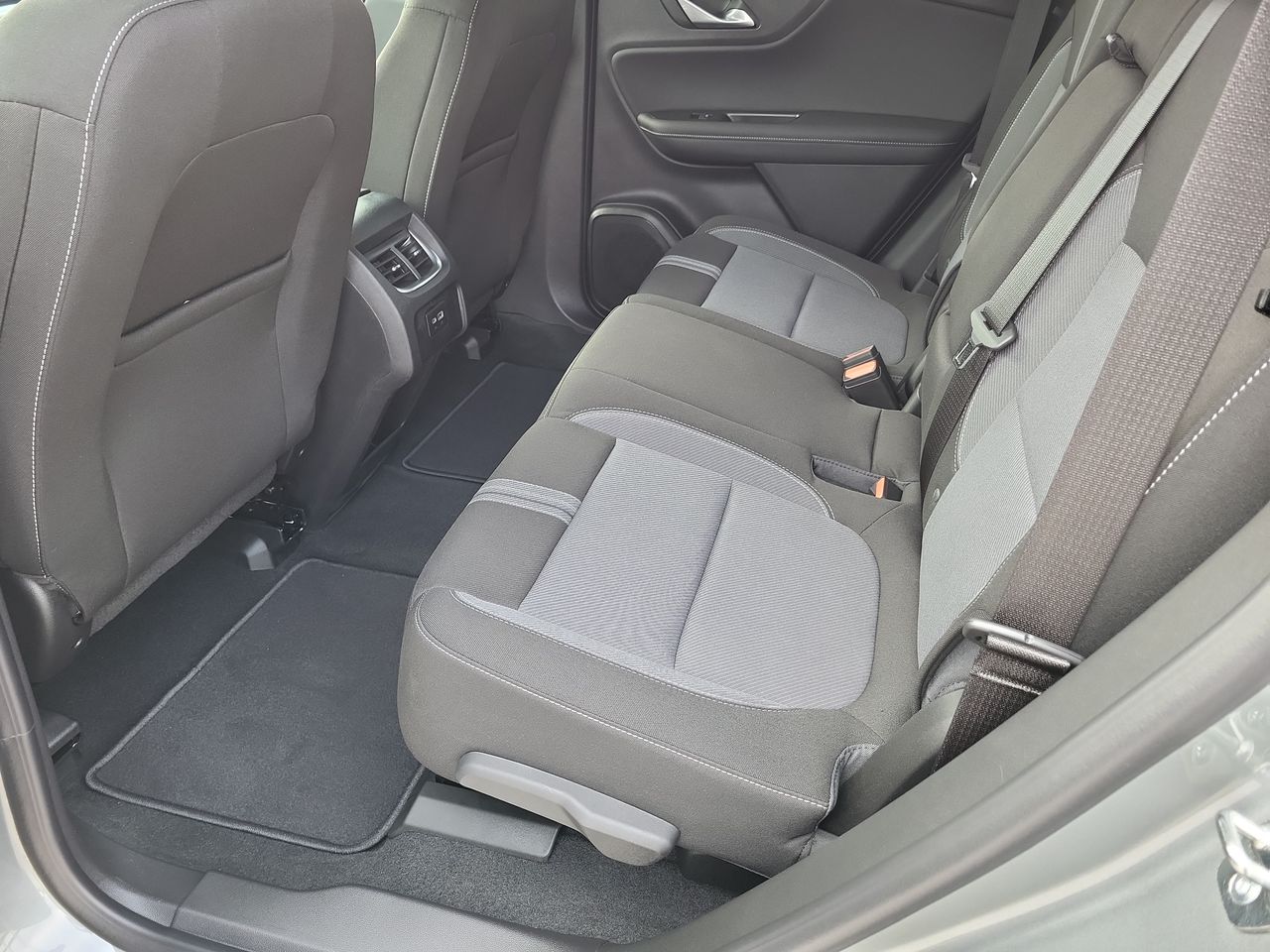 2025 Chevrolet Blazer 2LT - Photo 48
