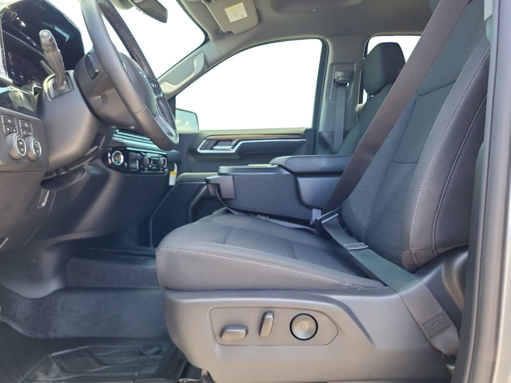 2026 Chevrolet Silverado 1500 RST - Photo 11