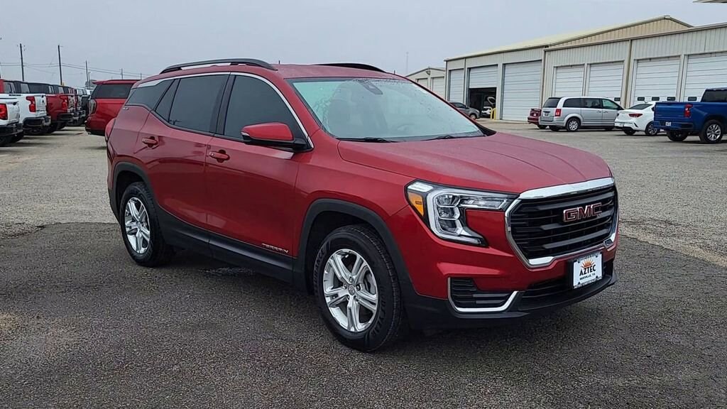 Used 2023 GMC Terrain SLE SUV