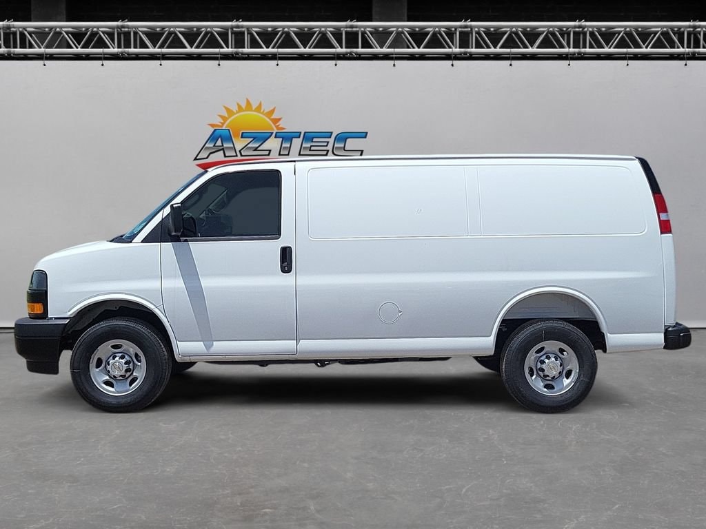 2026 Chevrolet Express Cargo Work Van - Photo 8