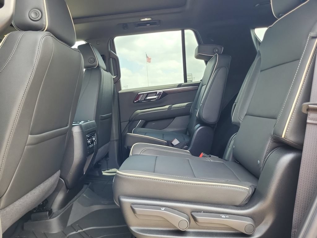 2026 Chevrolet Tahoe Premier - Photo 22
