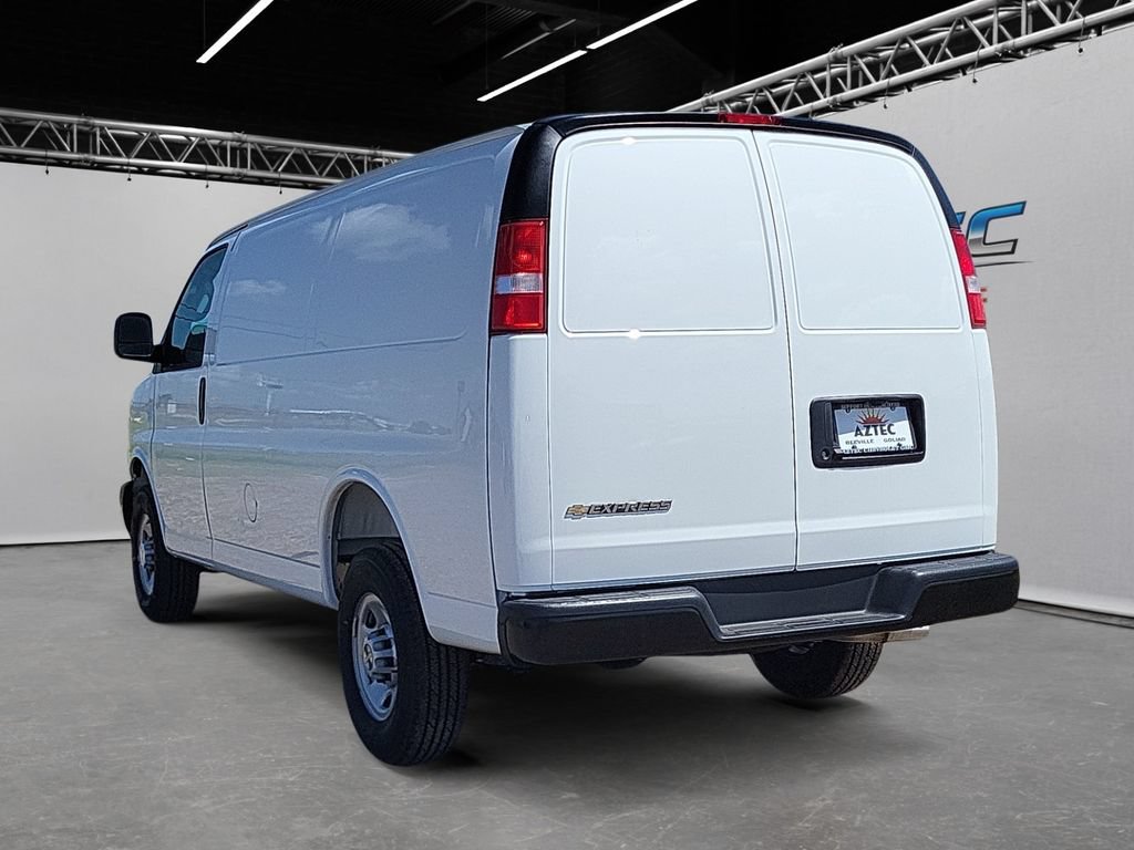 2026 Chevrolet Express Cargo Work Van - Photo 7