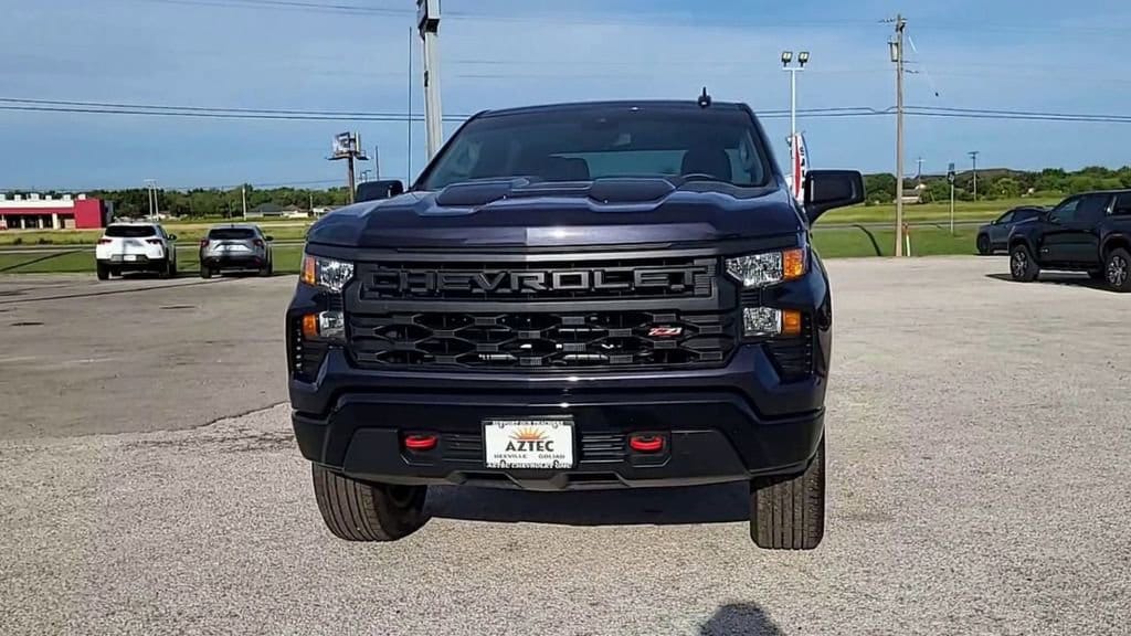 Used 2023 Chevrolet Silverado 1500 Custom Trail Boss Truck Crew Cab
