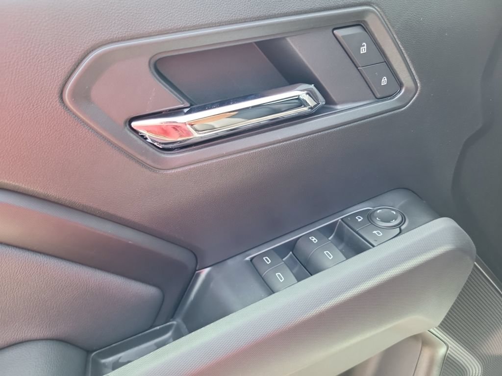 2026 Chevrolet Colorado LT - Photo 10