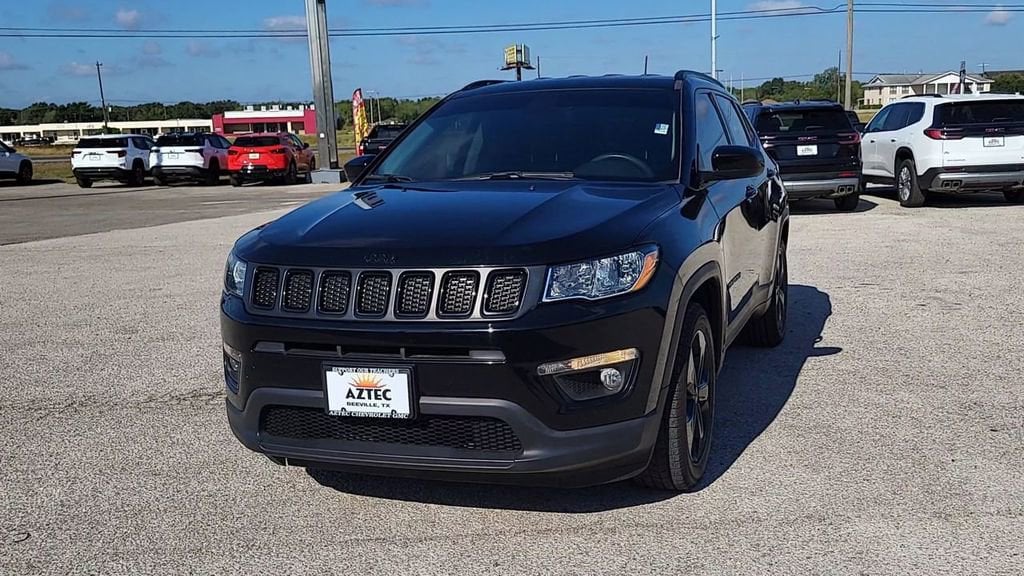 2021 Jeep Compass Altitude photo 2