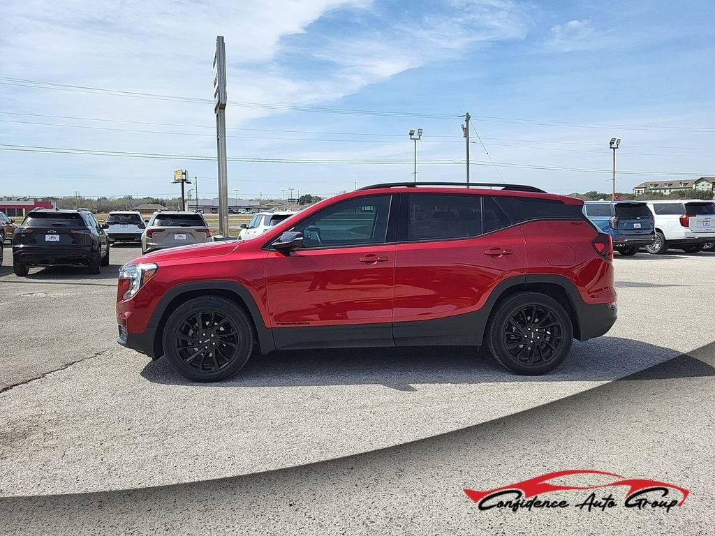 2023 GMC Terrain SLT