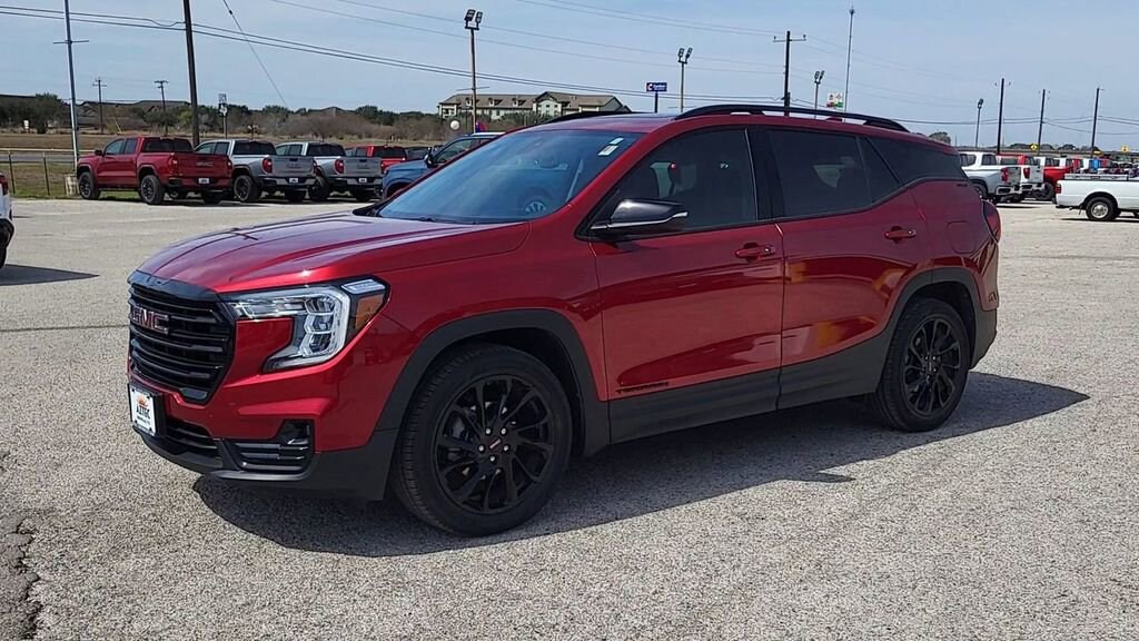 Used 2023 GMC Terrain SLT SUV