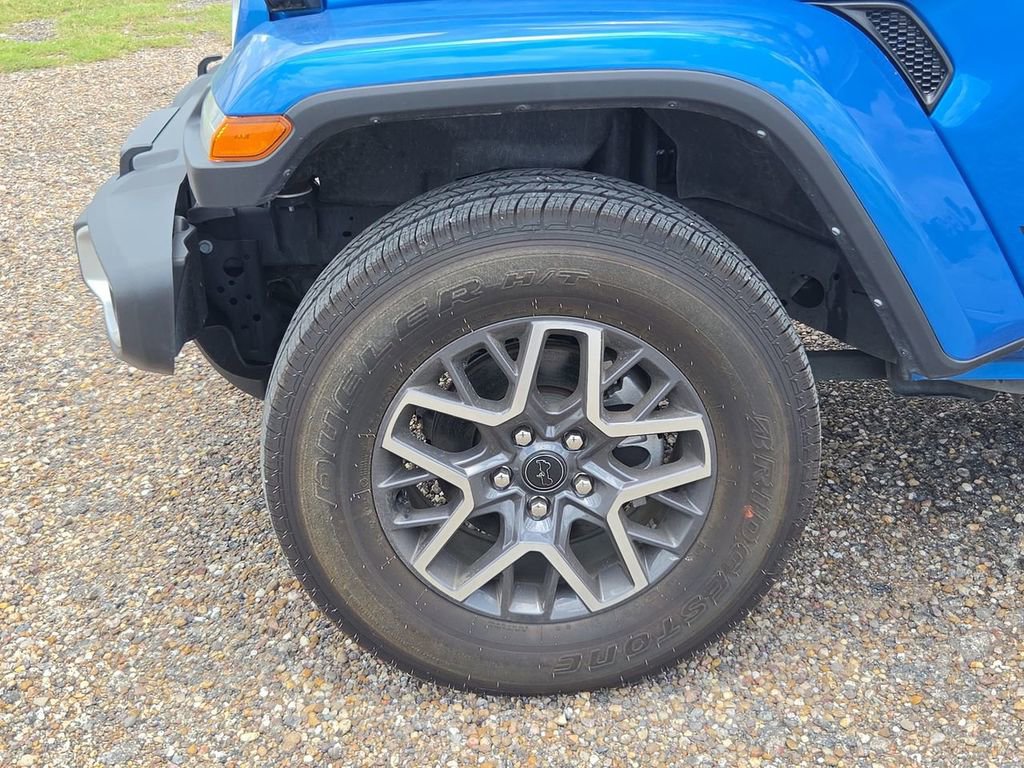 2025 Jeep Wrangler 4-Door Sahara - Photo 18