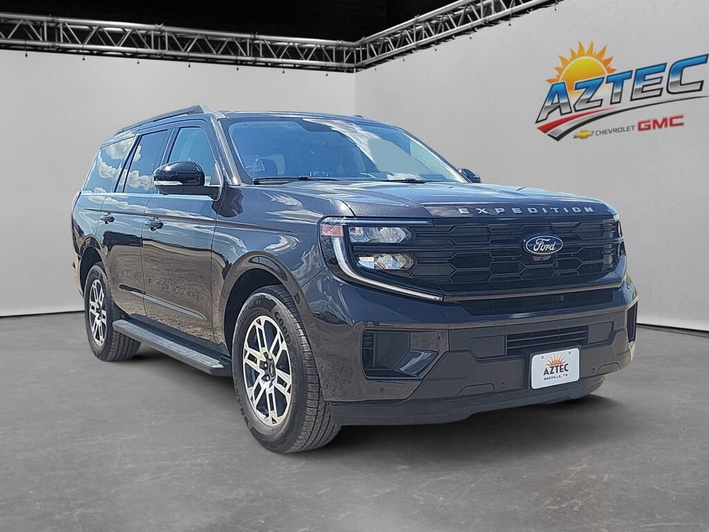 Used 2025 Ford Expedition Active SUV